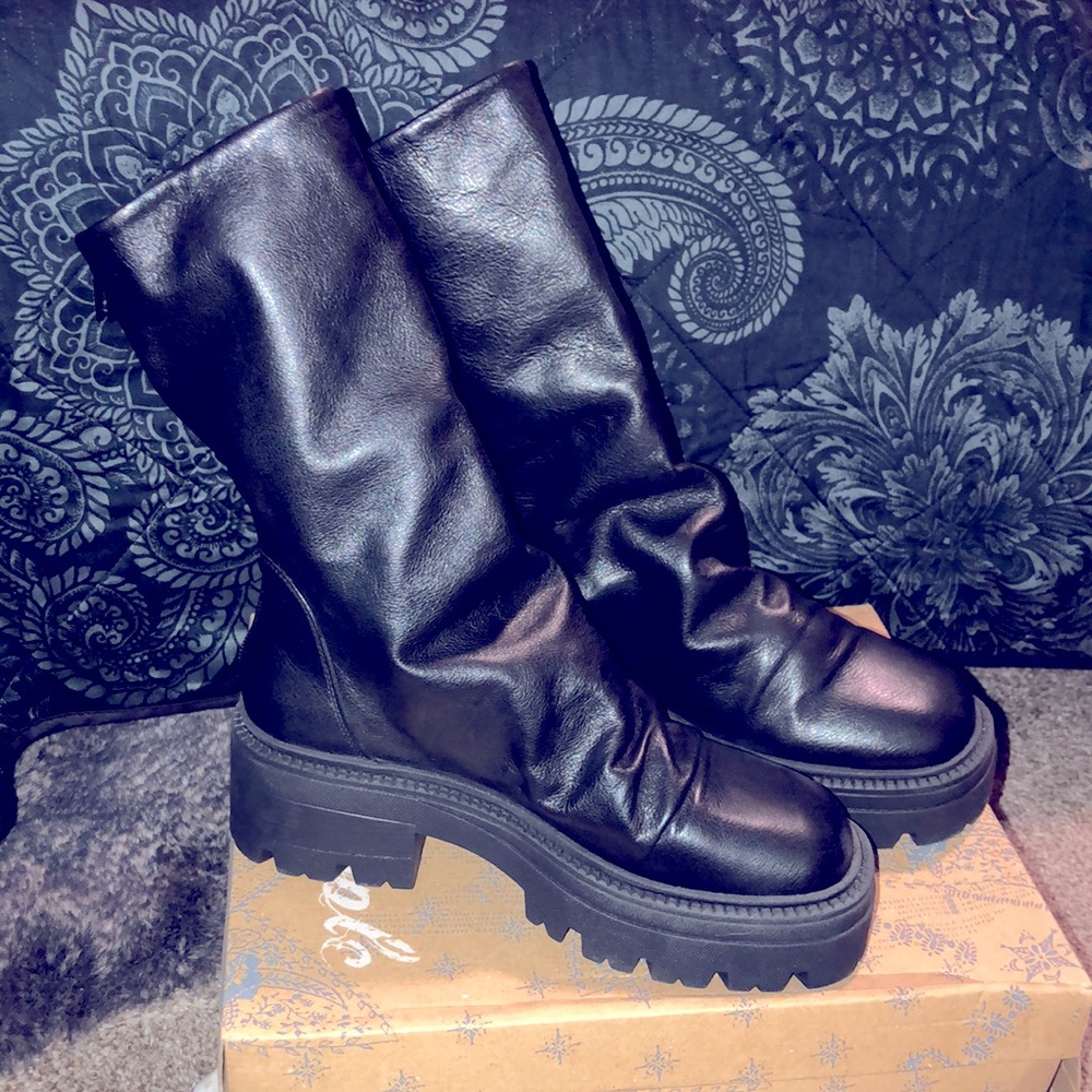 New In Box Free People Emma Ruche black leather boots - Picture 3 of 16
